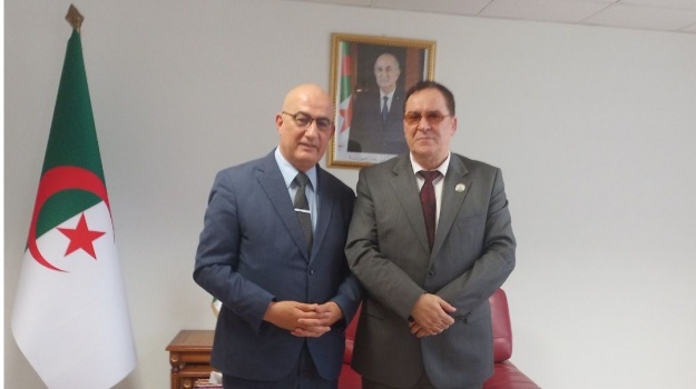 Rencontre entre Le Ministre de la Communication et le Secrétaire Général du HCA